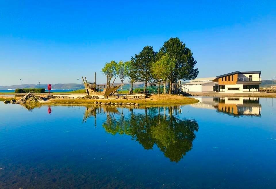 Bunnahabhain 5 - Farm Stay - Stunning Sea And Rural Views Stranraer Extérieur photo