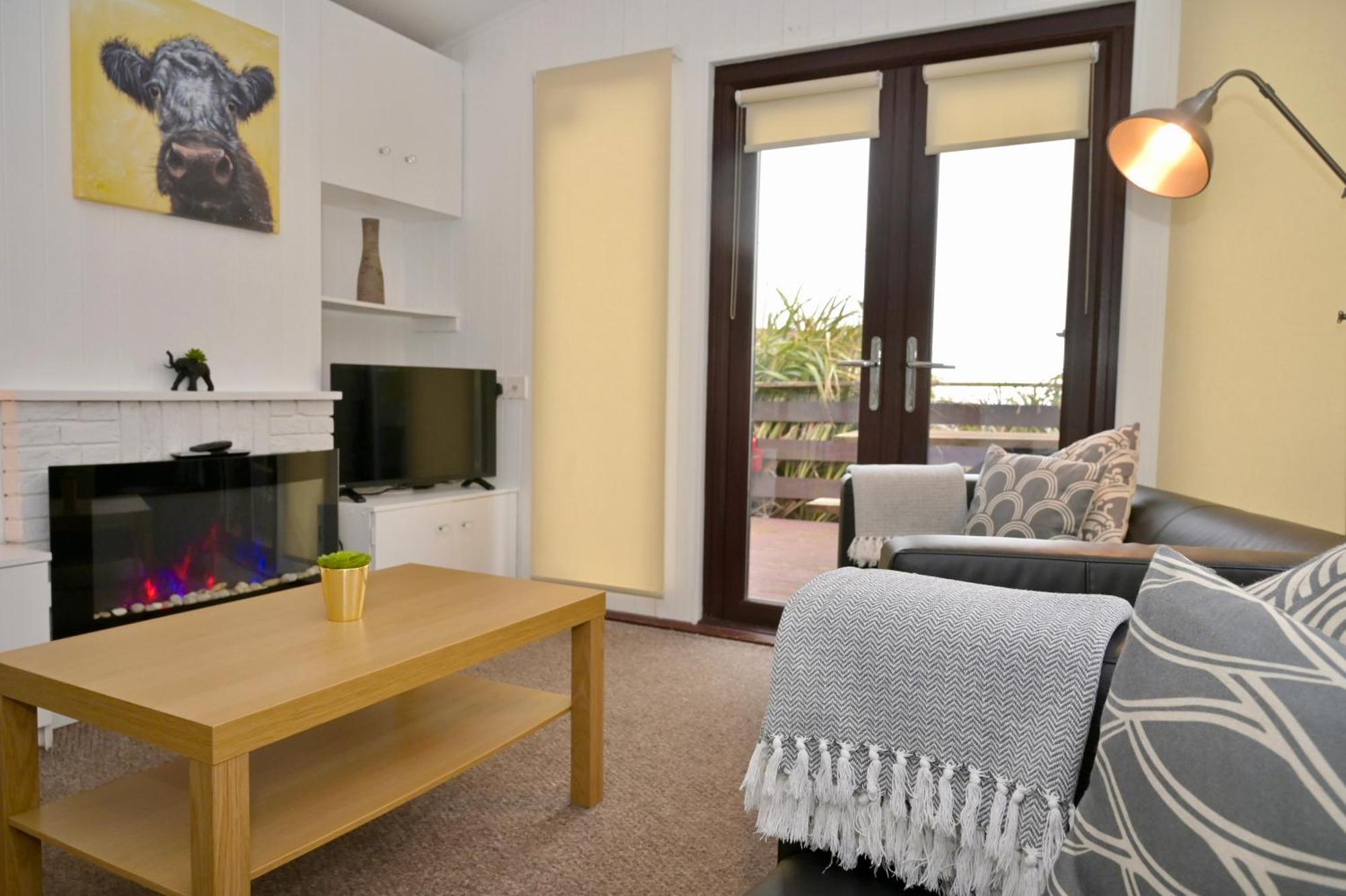 Bunnahabhain 5 - Farm Stay - Stunning Sea And Rural Views Stranraer Extérieur photo