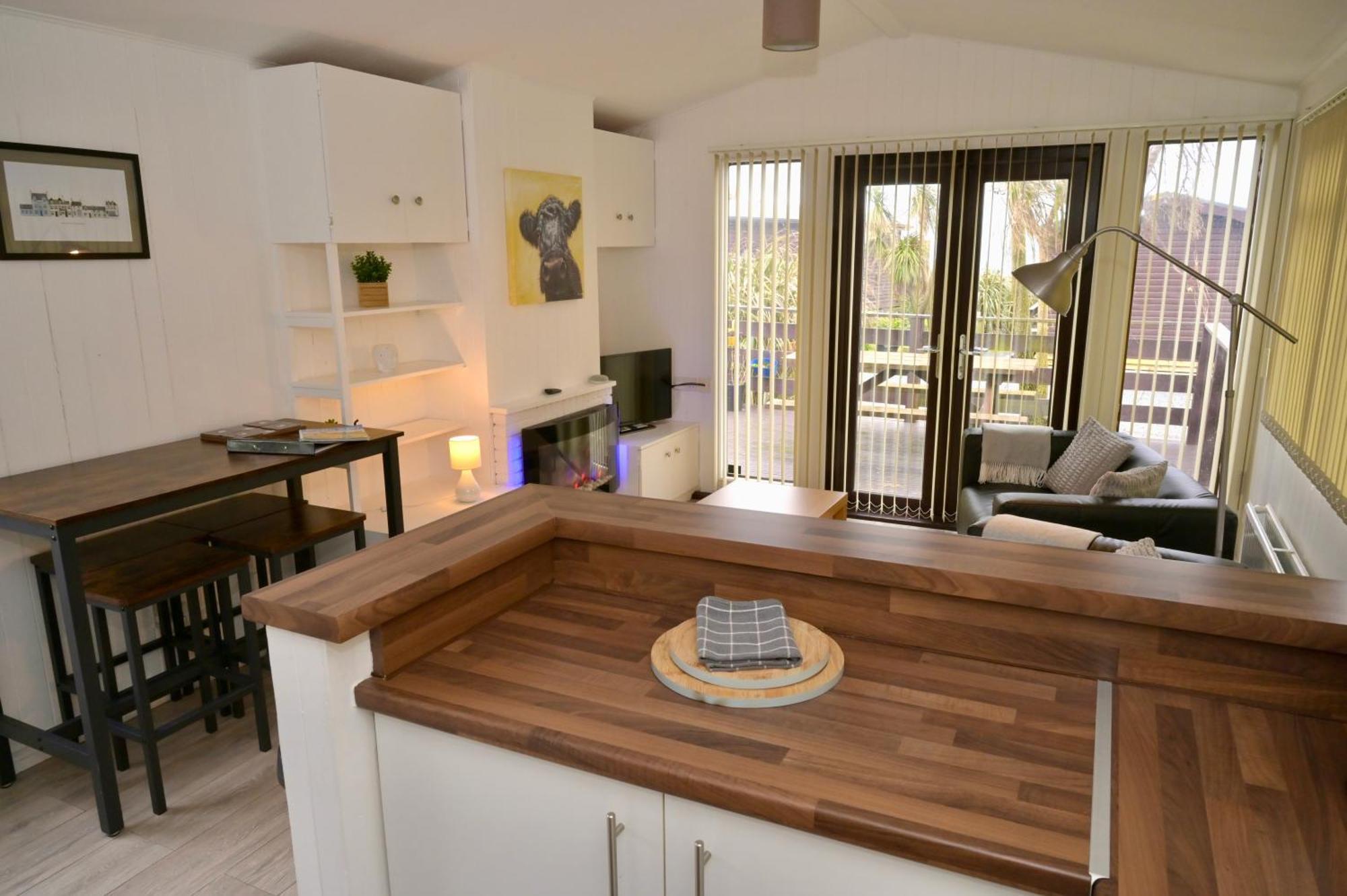 Bunnahabhain 5 - Farm Stay - Stunning Sea And Rural Views Stranraer Extérieur photo